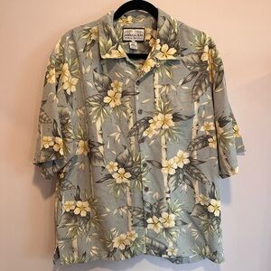 Jamaica Jaxx 100% Silk Men’s Size Large Floral Hawaiian Button Down‎ Shirt
